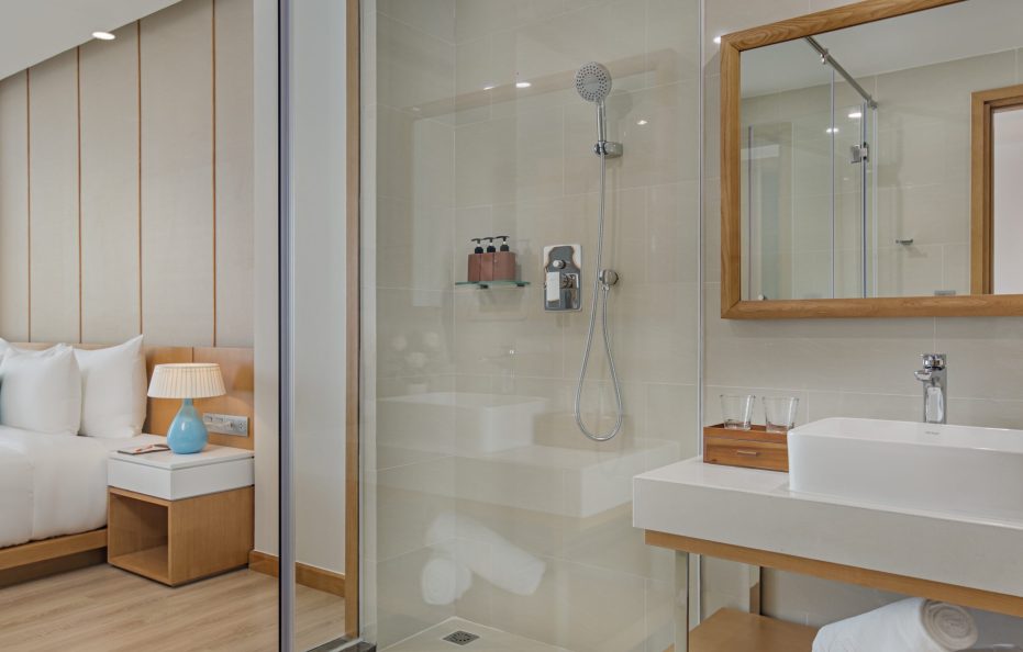 Premier Suite Oceanfront