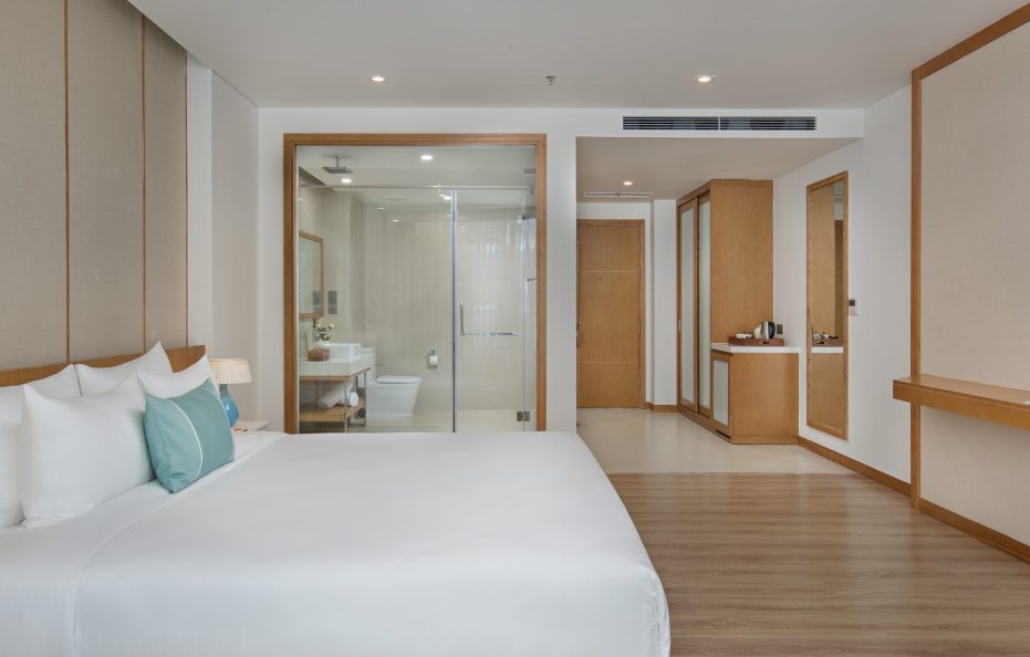 Premier Suite City View