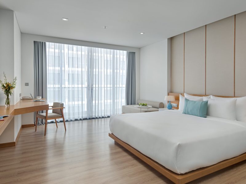 Premier Suite Partial Ocean