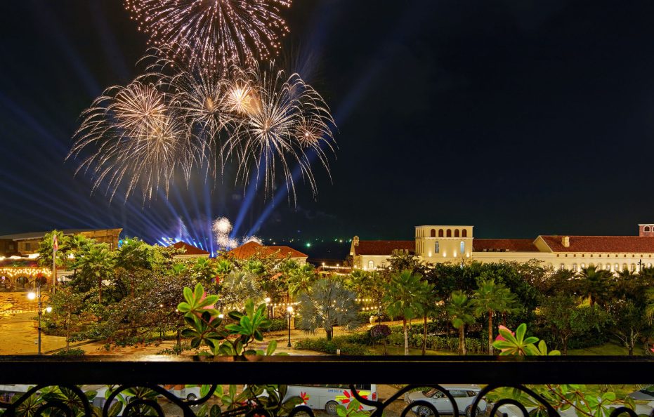 Sakuraoto Room Cable Car and Fireworks View