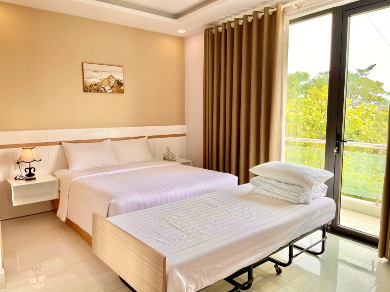 Deluxe Triple Balcony