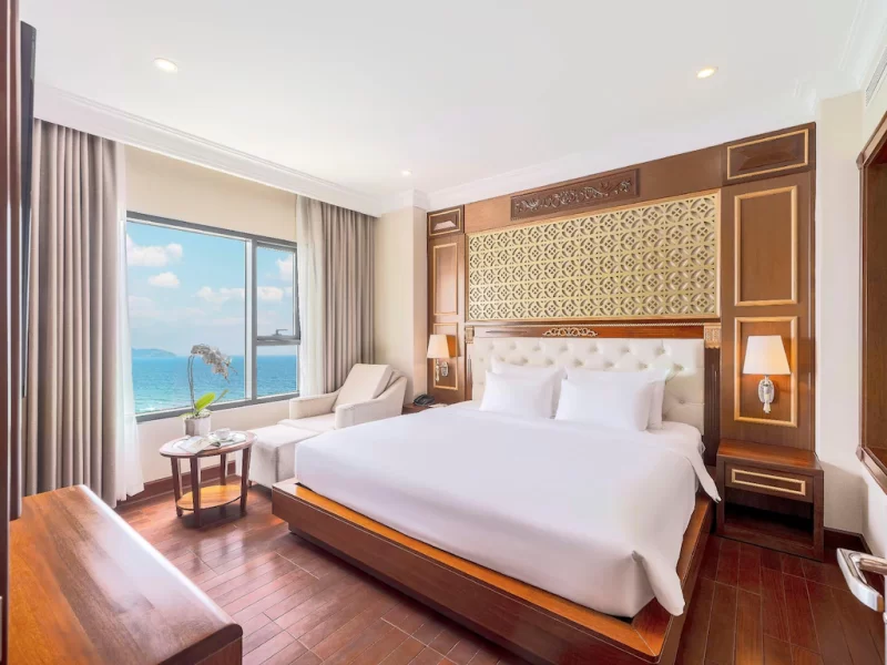 Executive Suite Ocean Front