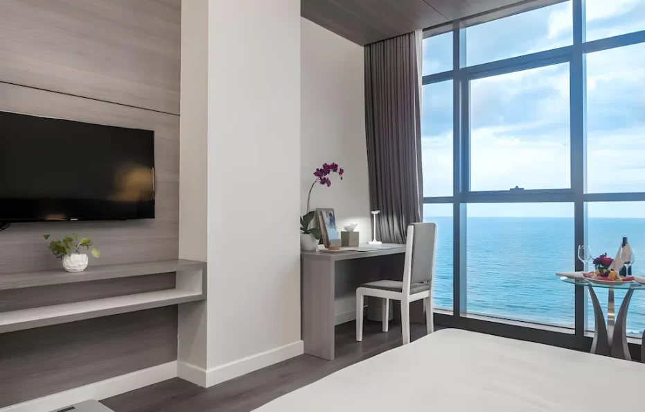 Superior Ocean View Double/Twin