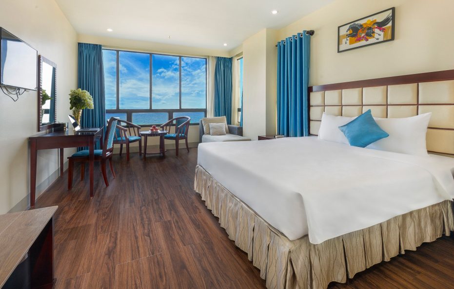 SeaFront Family Sea View