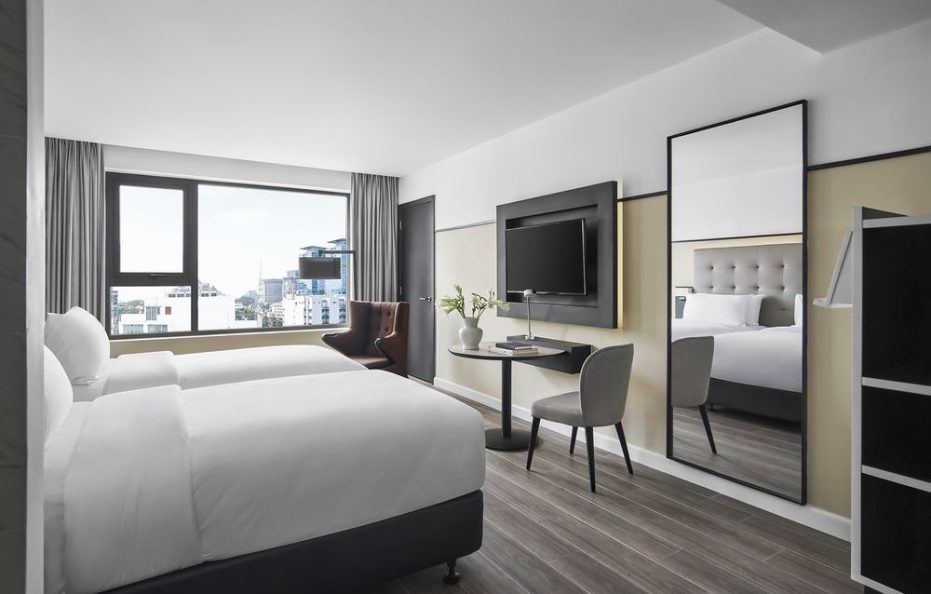 Deluxe Room Twin City View