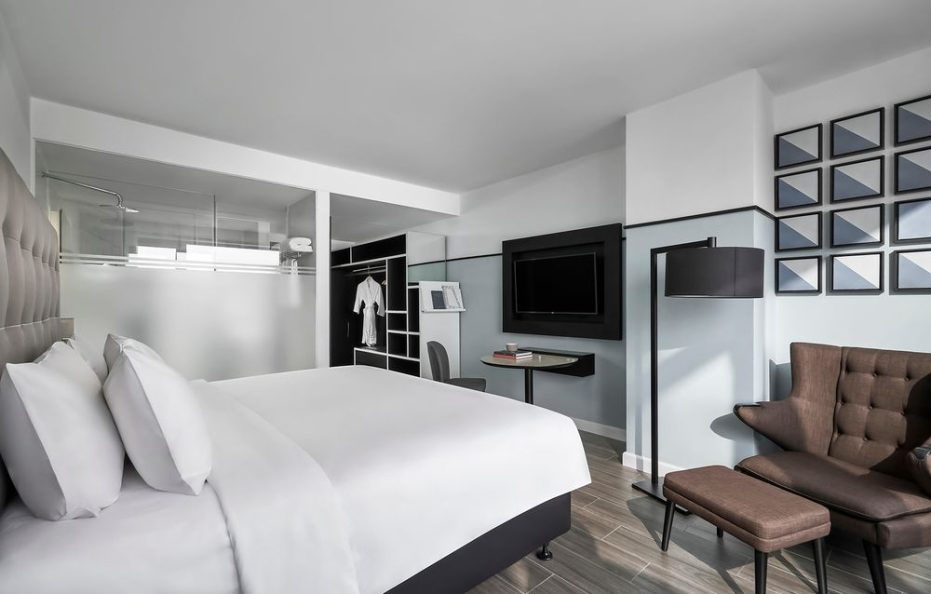 Deluxe City View Room