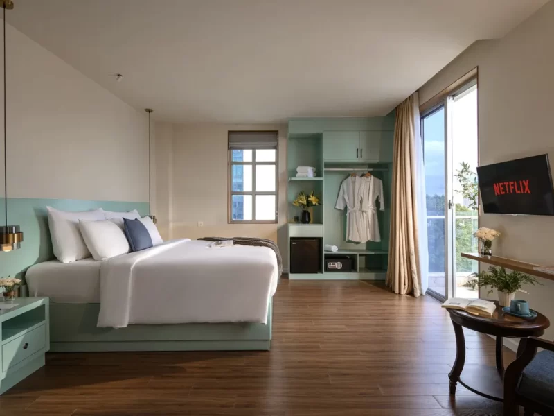 Deluxe With Balcony City  View