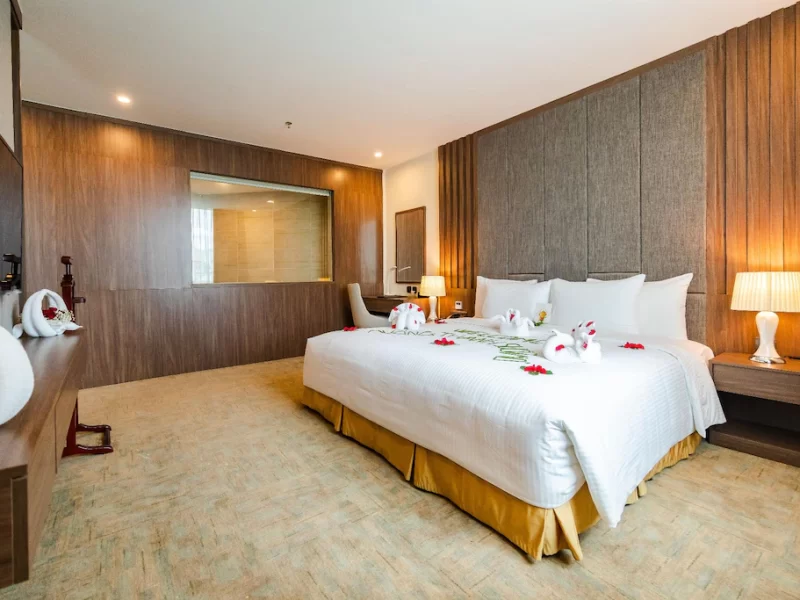 Executive Suite
