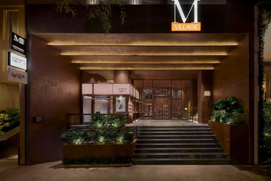 M Village Hotel Thi Sách
