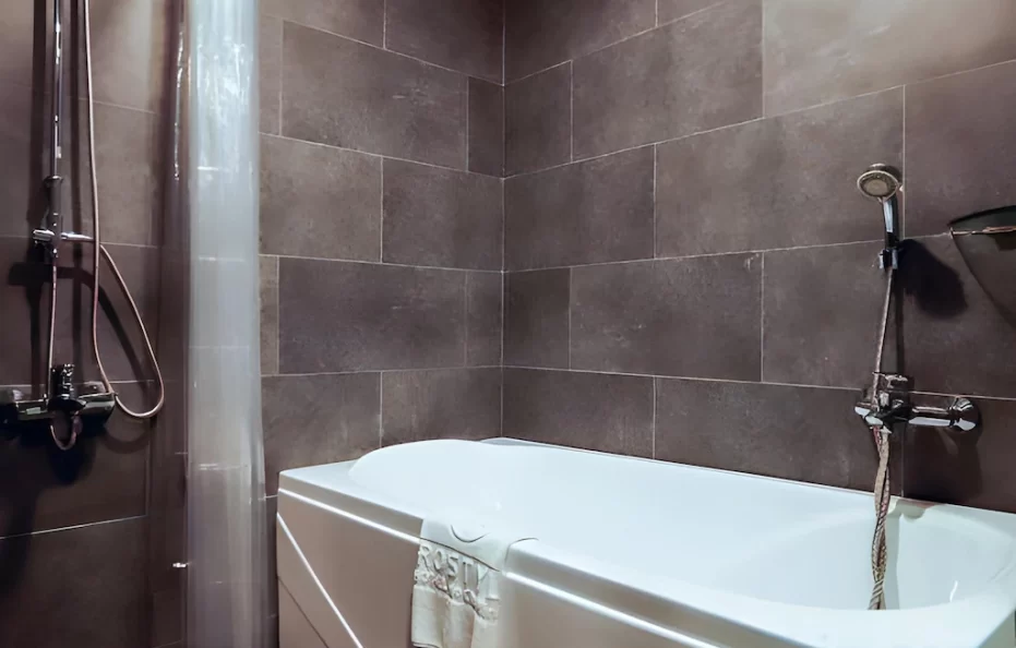 Junior Suite With Bathtub