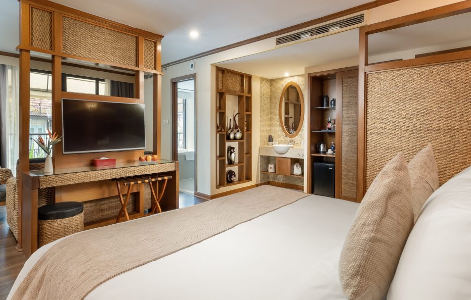 Excutive Suite