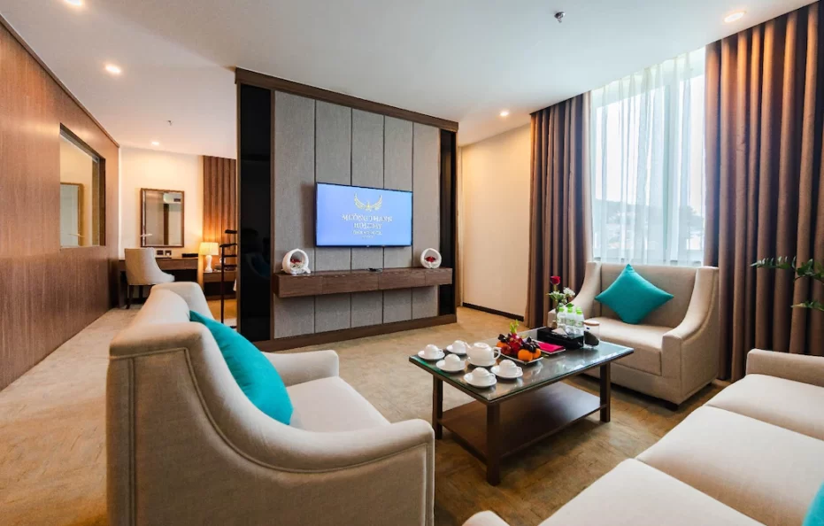 Executive Suite