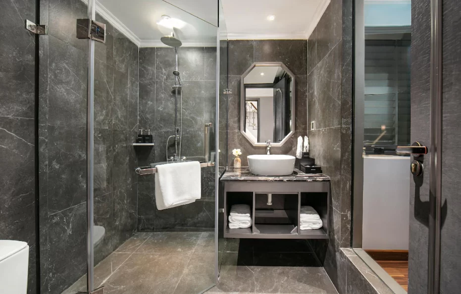 Phòng Deluxe 3 Người (Deluxe Triple Room)