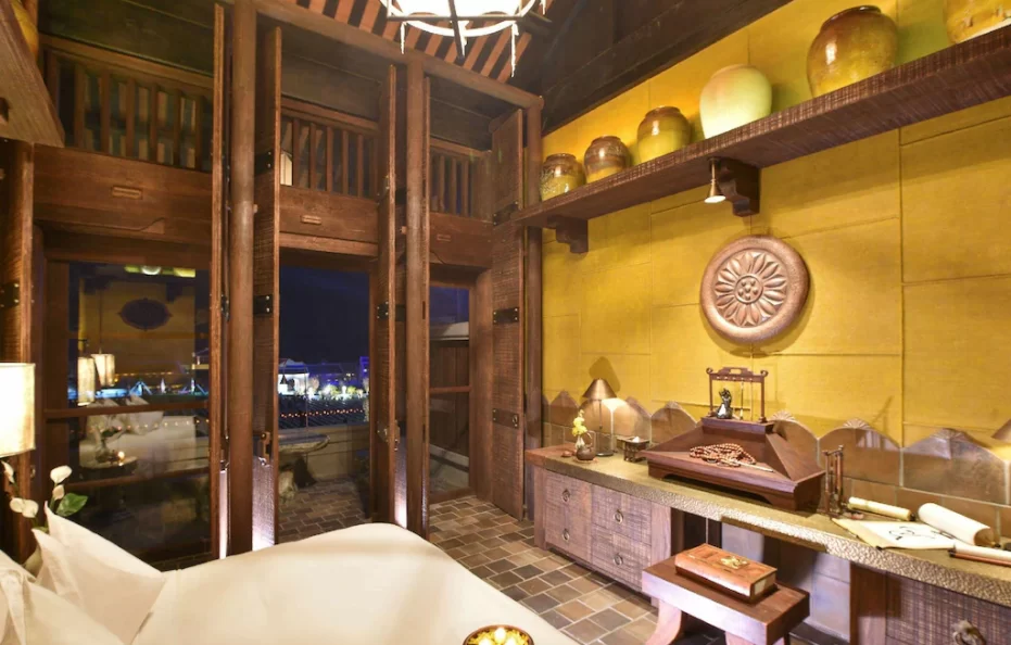 Junior Suite King Garden Or Pool  View