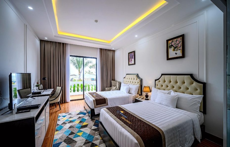Grand Deluxe