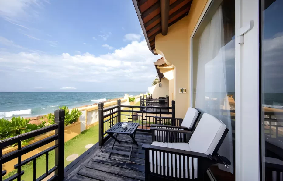 Junior Suite Ocean Front