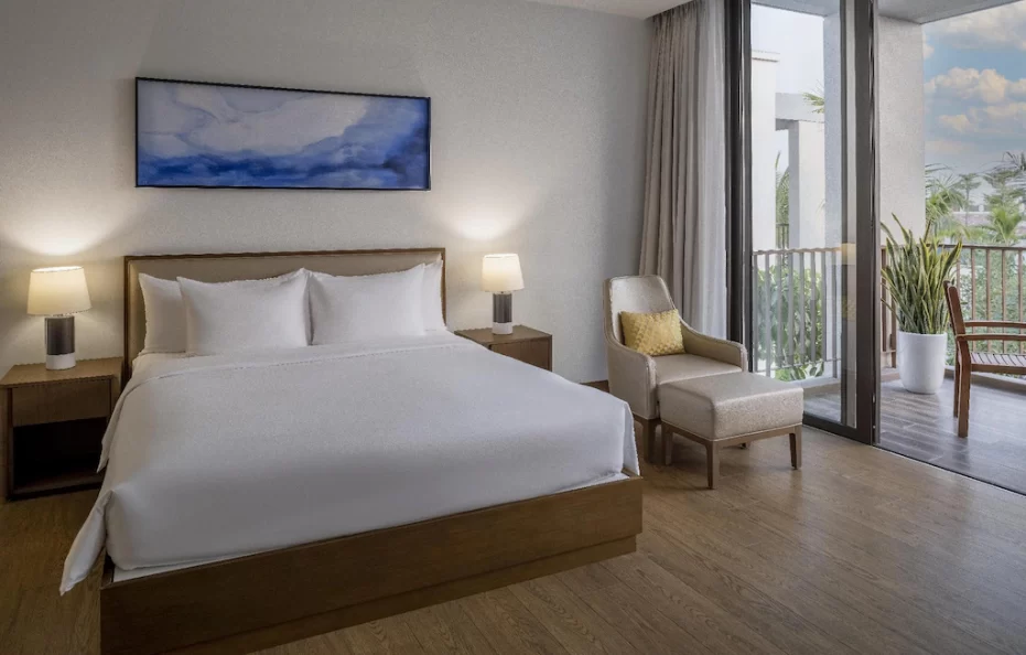 Junior Garden View Villa – 3 Phòng Ngủ