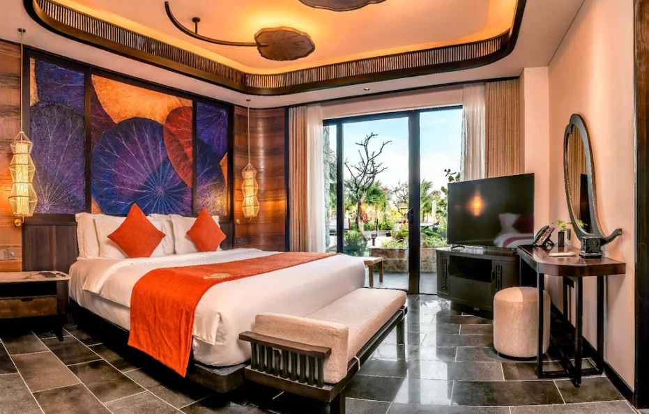 Deluxe Family Suite 2-Bedroom Garden View with Children Themed Room.