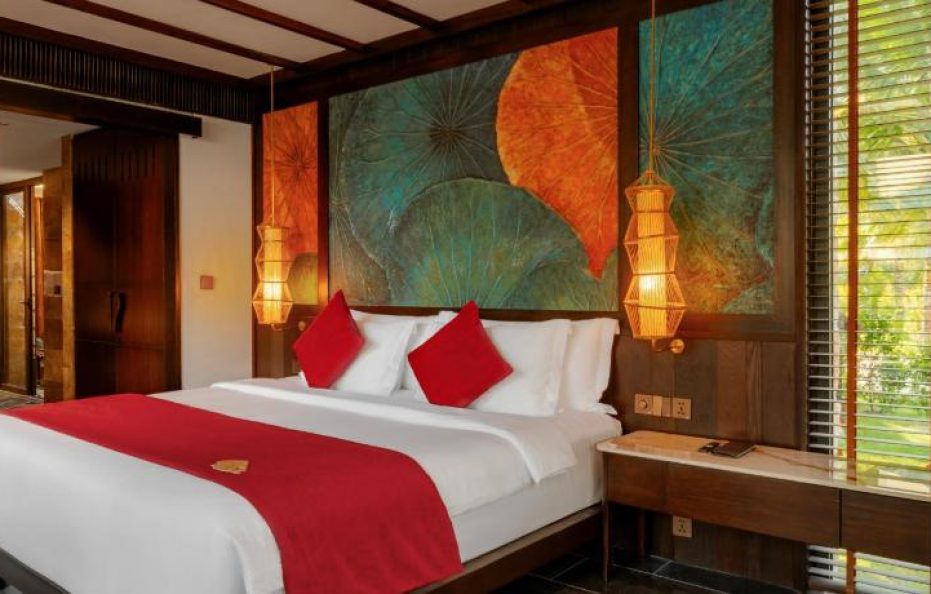 Pool Villa 3-Bedroom with Children Themed Room