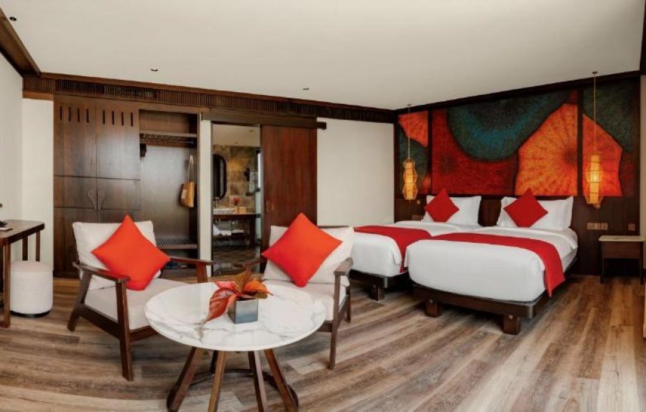 Pool Villa 3-Bedroom with Children Themed Room