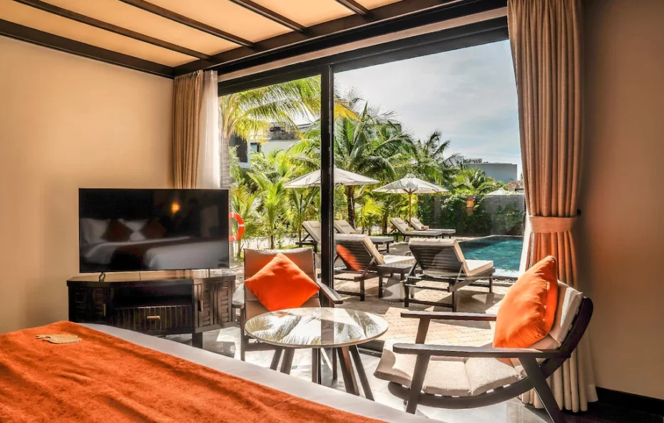 Pool Villa 4-Bedroom with Children Themed Room