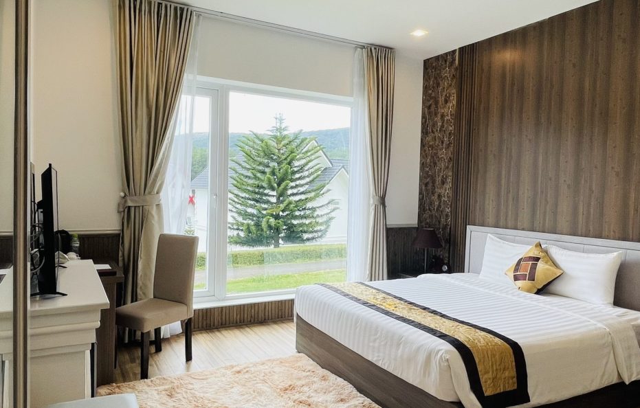 Deluxe Double/Twin Garden View