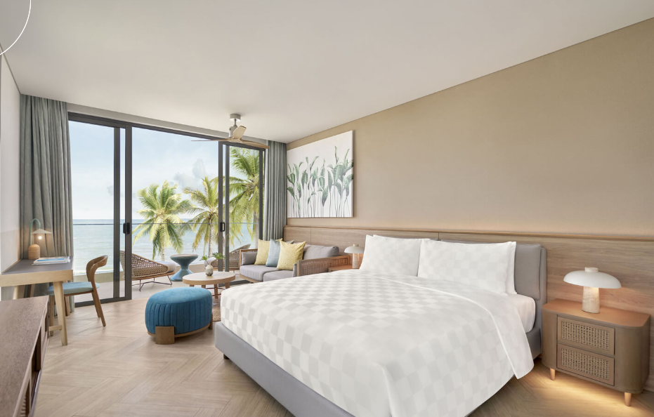 3 Bedroom Oceanfront Pool  Villa