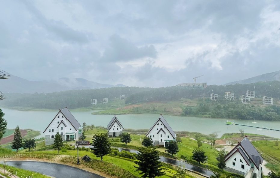 Suite Double/Twin Lake View