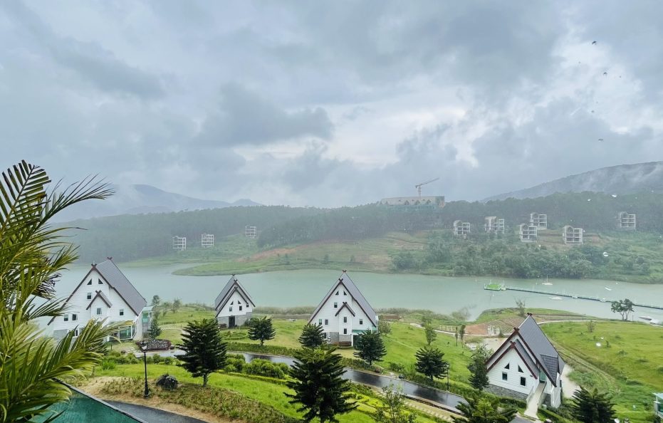 Suite Double/Twin Lake View