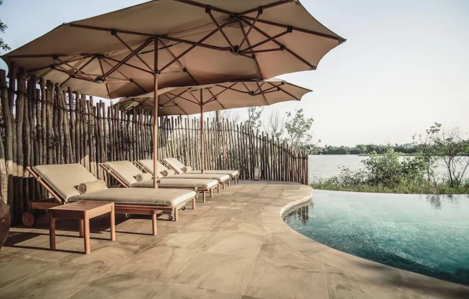 River Pool Villa