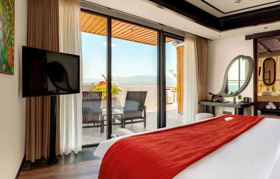 Signature Family Suite 2-Bedroom Sea View With Children Themed Room
