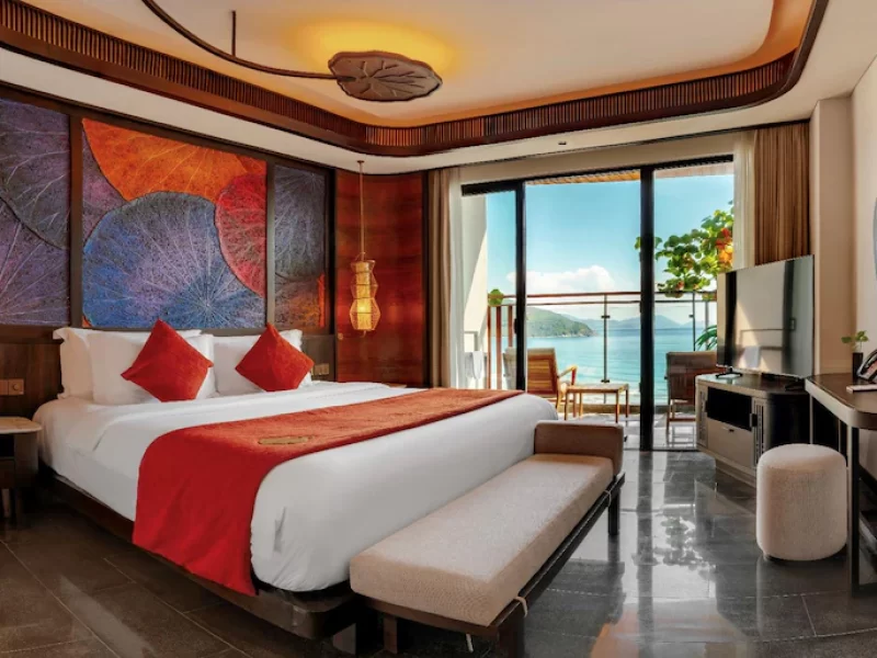 Executive Family Suite 2-Bedroom Sea View with Children Themed Room