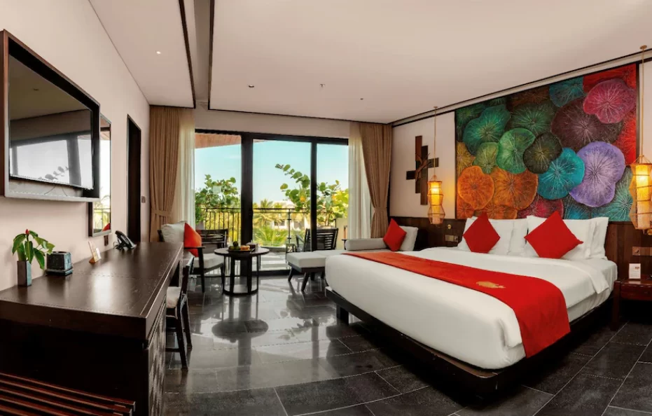 Family Suite 2-Bedroom Garden View With Children Themed Room.