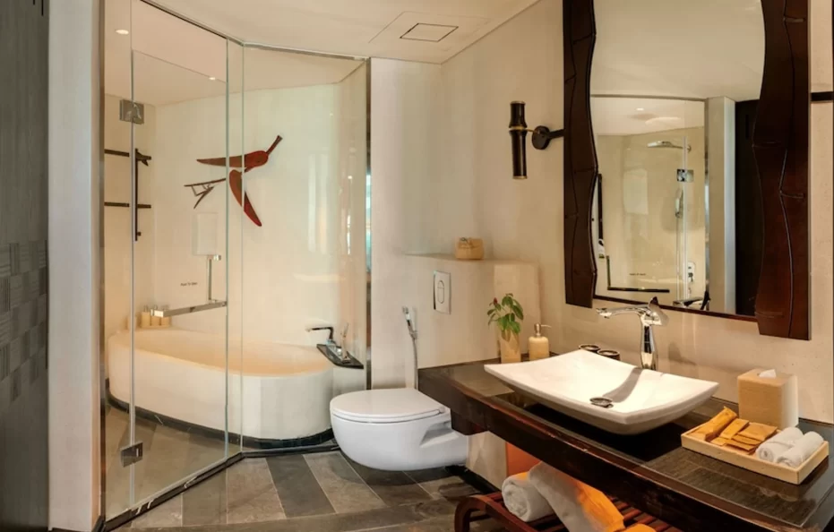 Signature Family Suite 2-Bedroom Sea View With Children Themed Room