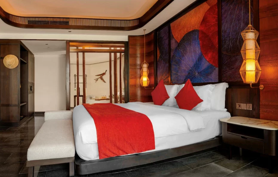 Executive Family Suite 2-Bedroom Sea View with Children Themed Room