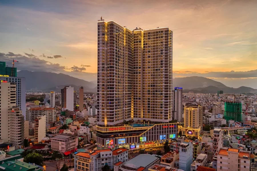 COMBO 3N2Đ VINPEARL EMPIRE NHA TRANG | ĂN SÁNG + LƯU TRÚ + 01 ĐÊM VUI CHƠI VINWONDERS