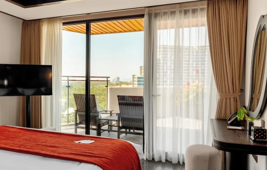 Signature Family Suite 2-Bedroom Sea View With Children Themed Room