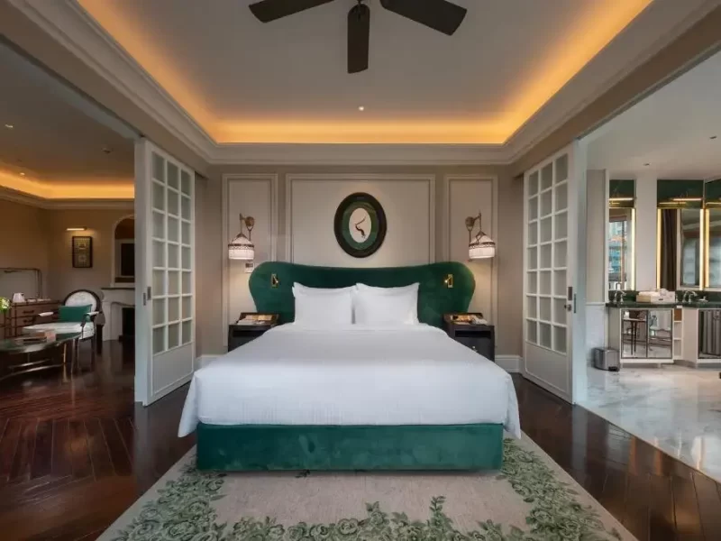 Deluxe Suite