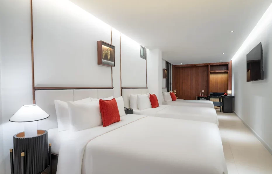 The Cosy Triple Room