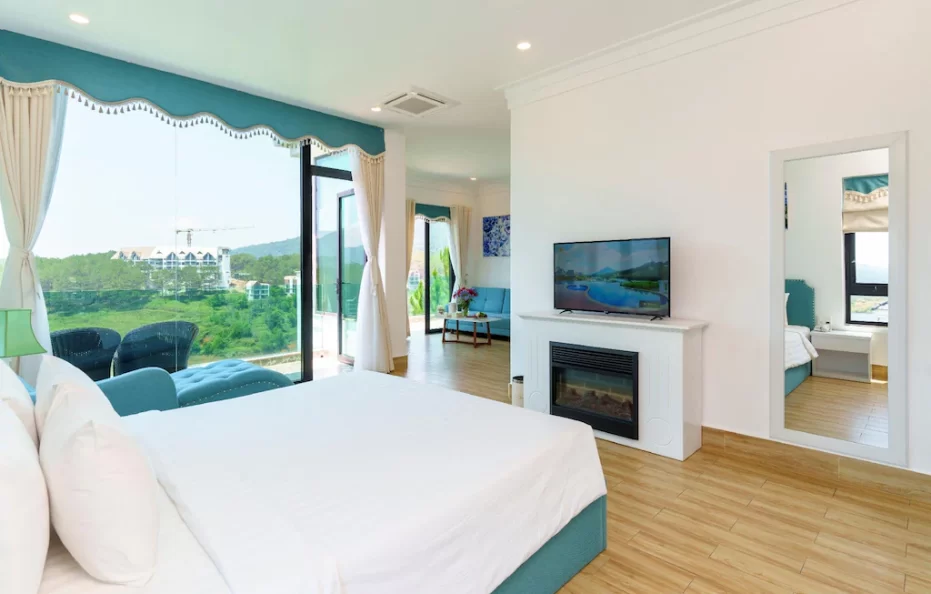 Luxury Villa 6 Bedrooms