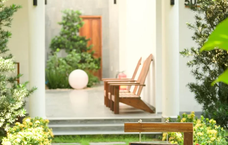 Breeze Room Garden View