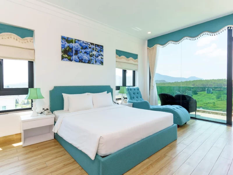 Luxury Villa 6 Bedrooms