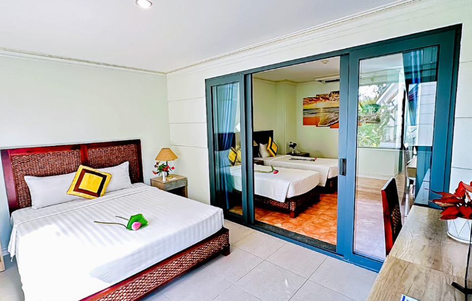 Family Lotus Suite