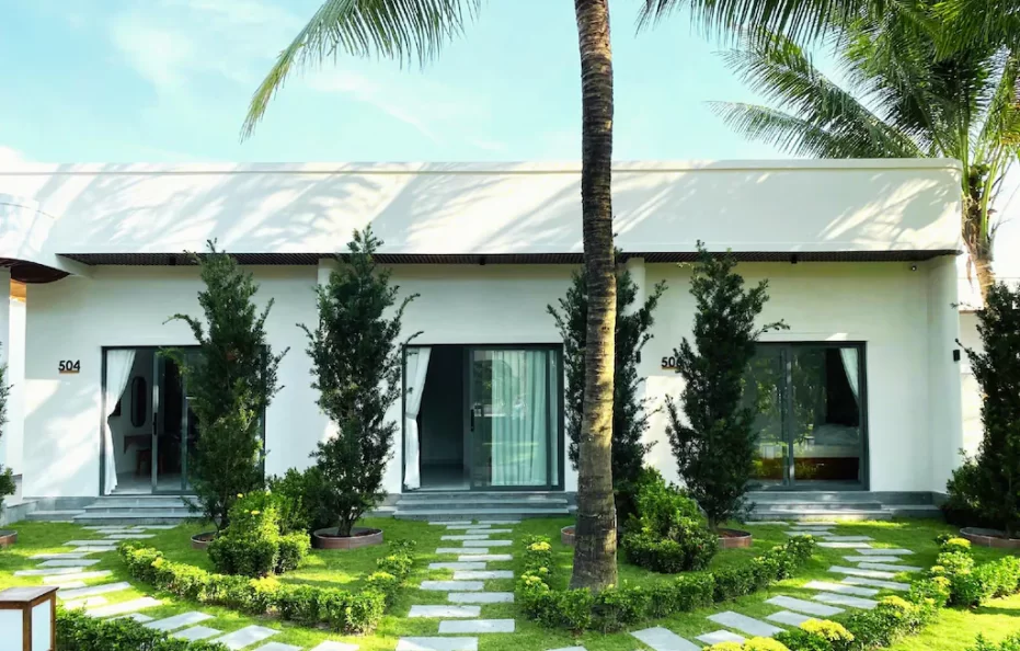 Breeze Room Garden View