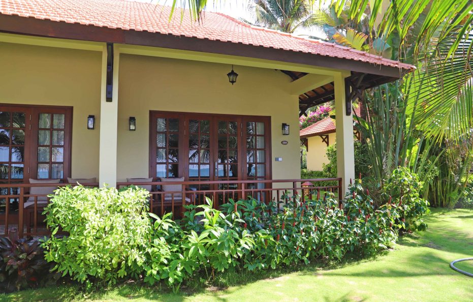 Bungalow Beach Front