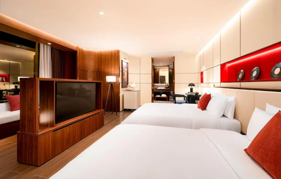 Signature Family City View Twin Room
