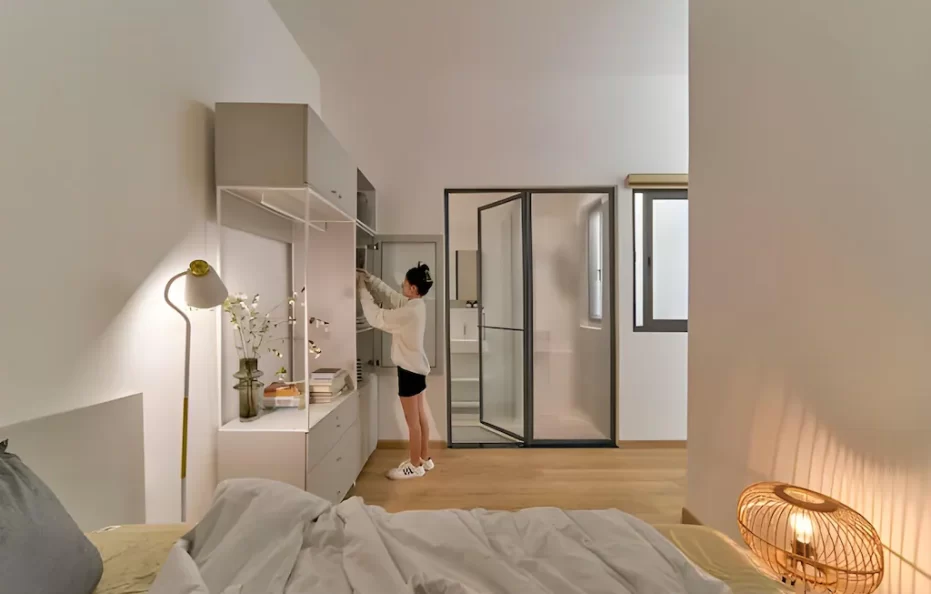 Economy Room