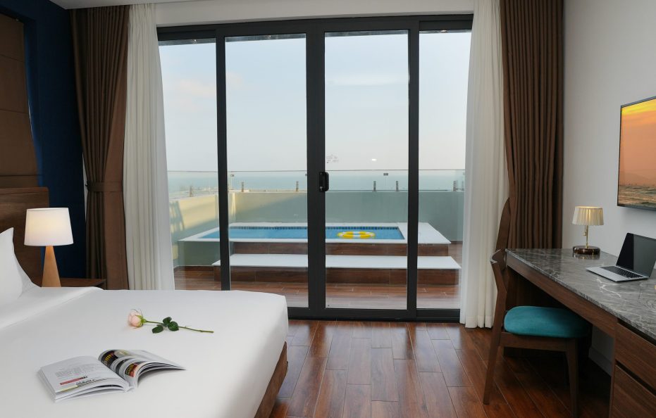 Penthouse Ocean 3 View Bedroom