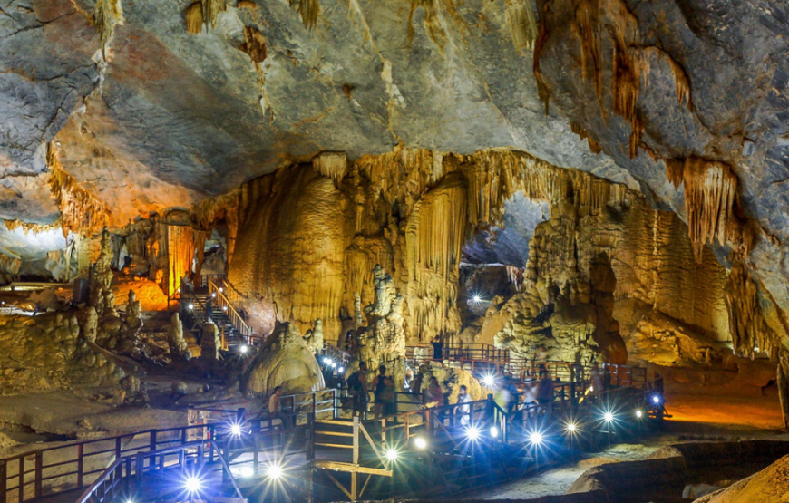 TOUR 1 NGÀY: THIÊN ĐƯỜNG TRÊN MẶT ĐẤT – KHÁM PHÁ ĐỘNG THIÊN ĐƯỜNG 