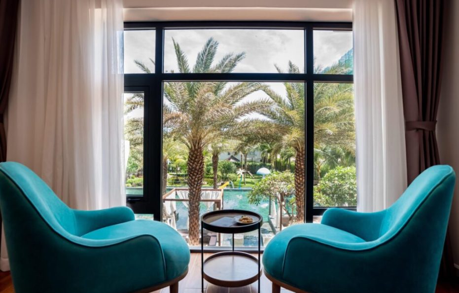 Deluxe Pool View